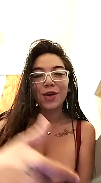 Snapshot of StarSex22 chatting on 25, 12, 2024 StarSex22 online show from 25, 12, 2024