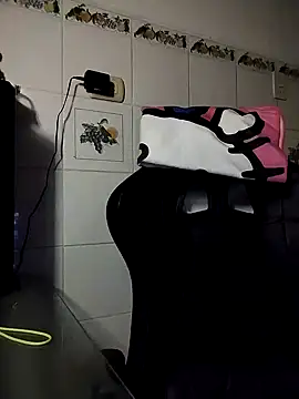 Snapshot of StarSex22 chatting on 11, 1, 2025 StarSex22 online show from 11, 1, 2025