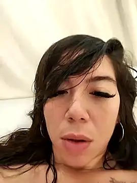 Snapshot of StarSex22 chatting on 22, 1, 2025 StarSex22 online show from 22, 1, 2025