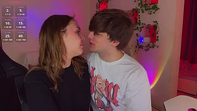 RobertAndLinela online show from 6, 3, 2026