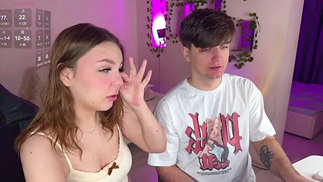 RobertAndLinela online show from 22, 12, 2025