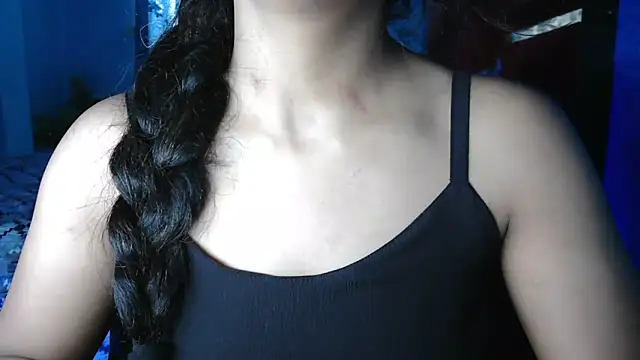Snapshot of Somiya87 chatting on 28, 4, 2026 Somiya87 online show from 28, 4, 2026