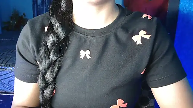 Snapshot of Somiya87 chatting on 8, 5, 2026 Somiya87 online show from 8, 5, 2026