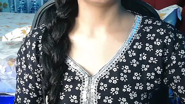 Snapshot of Somiya87 chatting on 24, 5, 2026 Somiya87 online show from 24, 5, 2026