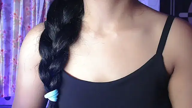 Snapshot of Somiya87 chatting on 17, 5, 2026 Somiya87 online show from 17, 5, 2026