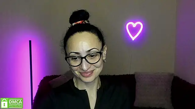 Arianasweety23 online show from 28, 2, 2025