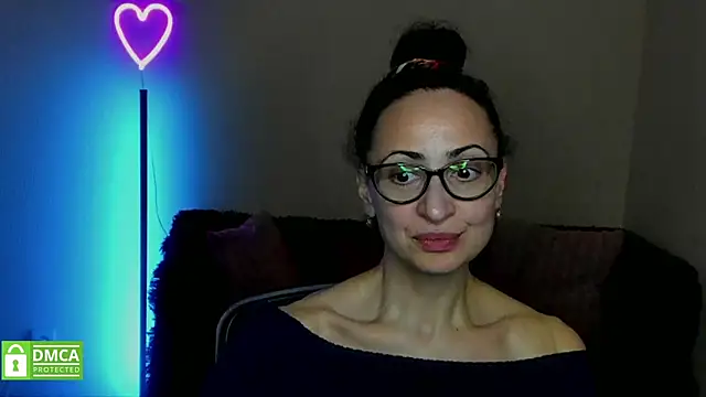 Arianasweety23 online show from 13, 2, 2025