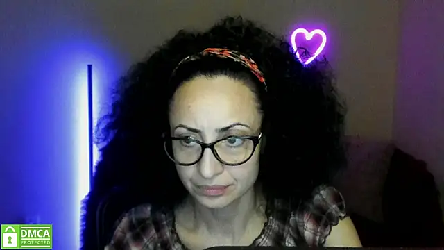 Arianasweety23 online show from 9, 3, 2025