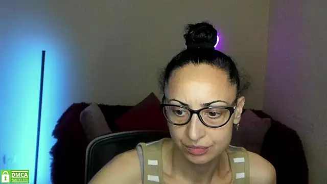 Arianasweety23 online show from 17, 9, 2025