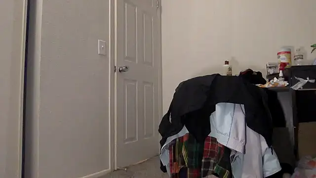 bubblebut420 online show from 24, 10, 2025