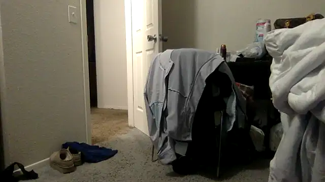 bubblebut420 online show from 12, 11, 2025