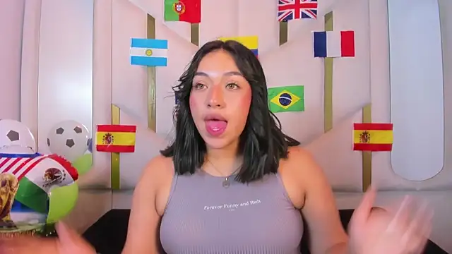 IsabellRodriguez18 online show from 12, 6, 2026