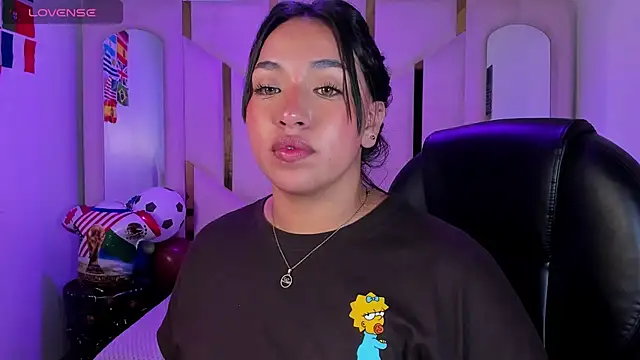 IsabellRodriguez18 online show from 25, 6, 2026