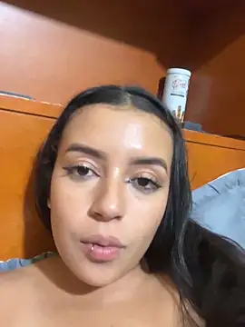 Snapshot of MikeAndJessy chatting on 9, 3, 2025 MikeAndJessy online show from 9, 3, 2025