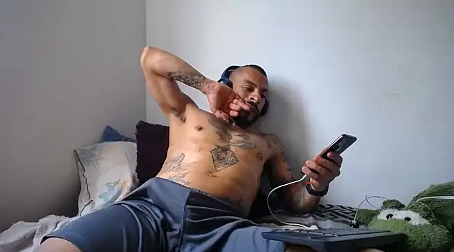 callme douglas online show from 29, 1, 2025