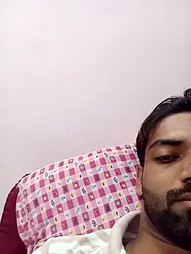 Snapshot of playboyz77 chatting on 6, 1, 2025 playboyz77 online show from 6, 1, 2025