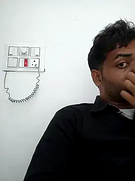 Snapshot of playboyz77 chatting on 20, 9, 2025 playboyz77 online show from 20, 9, 2025