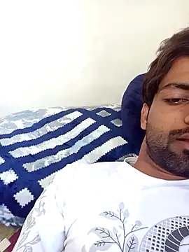 Snapshot of playboyz77 chatting on 6, 3, 2025 playboyz77 online show from 6, 3, 2025