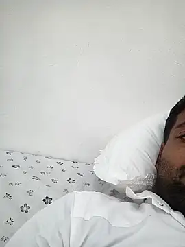 Snapshot of playboyz77 chatting on 19, 9, 2025 playboyz77 online show from 19, 9, 2025