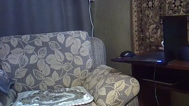 EllaJohnsonX online show from 11, 4, 2026