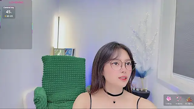 Natasha2025 online show from 28, 11, 2025