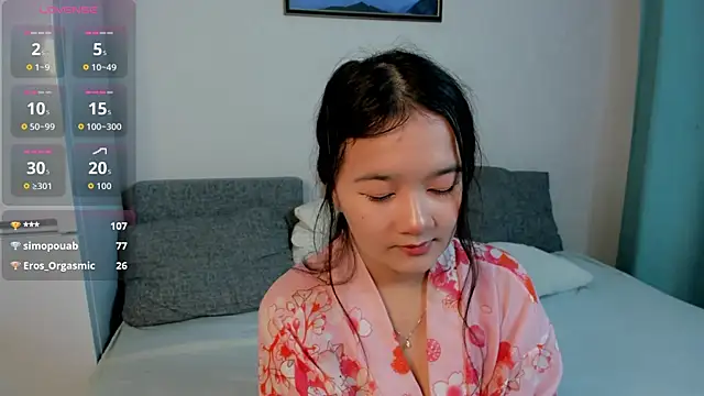 Snapshot of Maekko chatting on 17, 10, 2025 Maekko online show from 17, 10, 2025