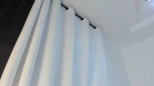 two milkyway online show from 11, 4, 2026