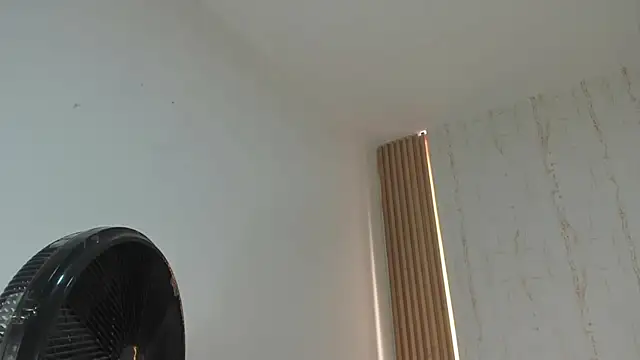 two milkyway online show from 4, 6, 2026