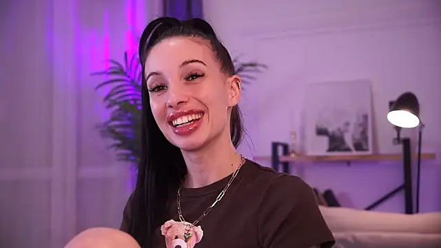 Laady Rosee online show from 8, 2, 2025