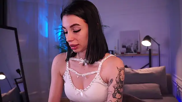 Laady Rosee online show from 1, 3, 2025