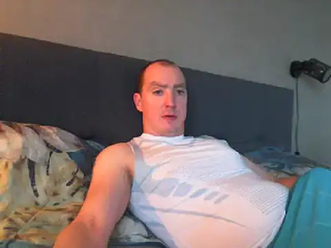 Dutch pussy lover online show from 5, 1, 2025