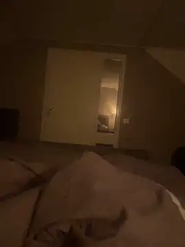 Dutch pussy lover online show from 23, 1, 2025