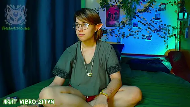 TrickyKitsune online show from 18, 5, 2026
