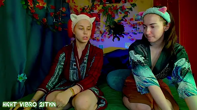 Snapshot of TrickyKitsune chatting on 2, 11, 2025 TrickyKitsune online show from 2, 11, 2025