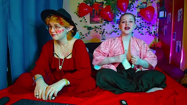 TrickyKitsune online show from 15, 2, 2026