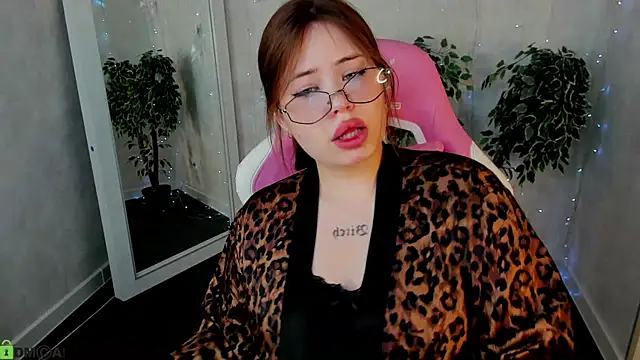 EricaElliott online show from 12, 4, 2026