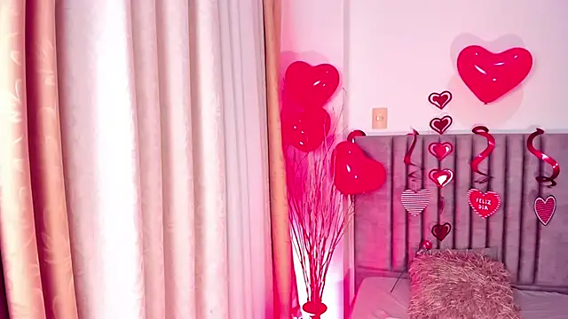 Snapshot of CelesteJoyy chatting on 15, 2, 2025 CelesteJoyy online show from 15, 2, 2025