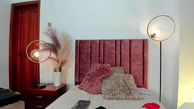 Snapshot of CelesteJoyy chatting on 19, 2, 2025 CelesteJoyy online show from 19, 2, 2025