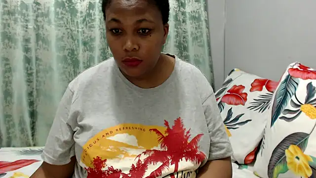 Snapshot of Teassa90 chatting on 28, 9, 2025 Teassa90 online show from 28, 9, 2025
