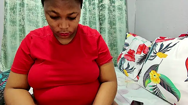Snapshot of Teassa90 chatting on 13, 9, 2025 Teassa90 online show from 13, 9, 2025