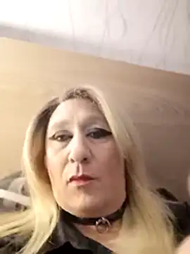 Snapshot of Sissy_Miss chatting on 10, 3, 2026 Sissy Miss online show from 10, 3, 2026