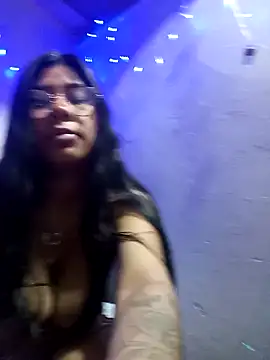 Pamelamilkk 1007 online show from 3, 2, 2025