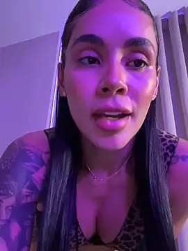 Karol Towers online show from 28, 2, 2025