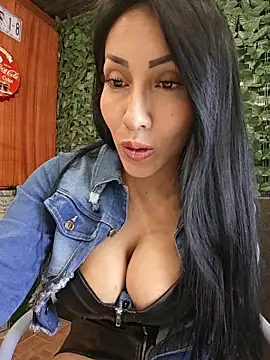 Snapshot of Isabellitasexi38 chatting on 1, 8, 2026 Isabellitasexi38 online show from 1, 8, 2026