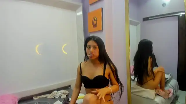 Chloe Martini online show from 14, 2, 2025