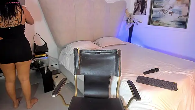 rachaeldeckard   online show from 15, 1, 2026