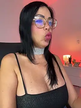 Snapshot of KarolRubi1 chatting on 19, 5, 2026 KarolRubi1 online show from 19, 5, 2026