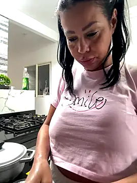 KarolRubi1 online show from 22, 11, 2025