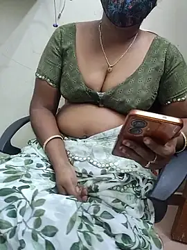Snapshot of Tamil_roja69 chatting on 22, 4, 2026 Tamil roja69 online show from 22, 4, 2026