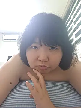 Snapshot of Lee0613 chatting on 14, 9, 2025 Lee0613 online show from 14, 9, 2025